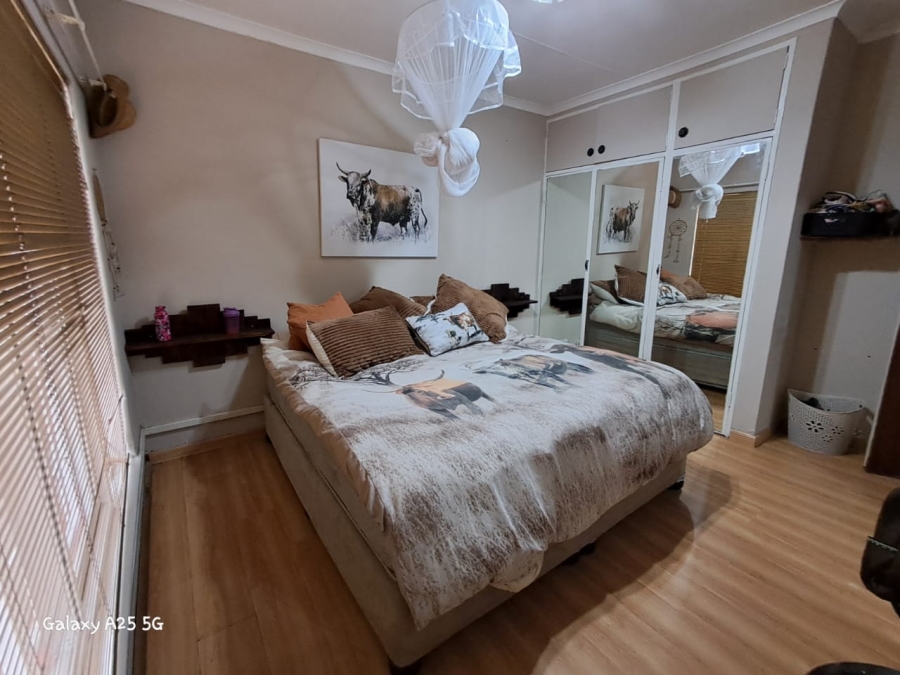 2 Bedroom Property for Sale in Sasolburg Ext 11 Free State